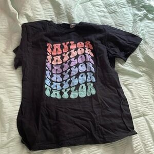 Taylor swift shirt